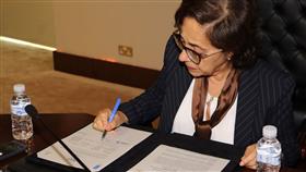 بالصور - الأمانة العامة للتخطيط توقع مذكرة تفاهم مع الجامعة الامريكية في بيروت