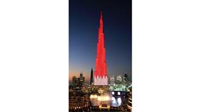 برج خليفة يتزين بعلم مملكة البحرين