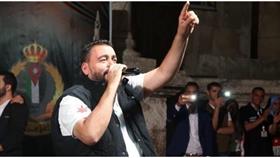 الاحتلال الإسرائيلي يمنع الفنان الأردني متعب الصّقار من دخول فلسطين