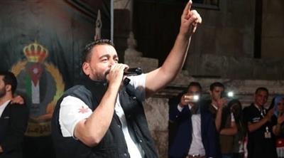 الاحتلال الإسرائيلي يمنع الفنان الأردني متعب الصّقار من دخول فلسطين
