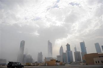 الأرصاد: طقس معتدل وغائم جزئياً مع فرصة لأمطار خفيفة نهاراً.. بارد وغائم جزئياً ليلاً