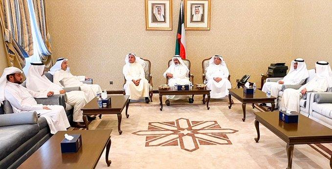 رئيس المجلس الأعلى للقضاء بحث مع وزير العدل تراكم القضايا والز..