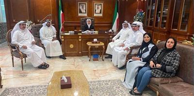 نقابة العاملين بالشؤون ناقشت الدوام المرن مع الوزيرة البغلي