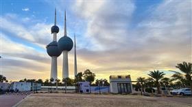 طقس مائل للحرارة نهارًا معتدل ليلاً.. والعظمى 35