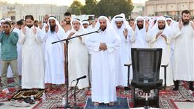 جموع غفيرة أدت صلاة عيد الفطر السعيد بمساجد ومصليات الكويت
