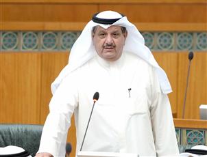 الوزير عيسى الكندري ينفي ما تردد في بعض المواقع والحسابات عن تقديمه للاستقالة