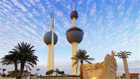 طقس شديد الحرارة نهاراً حار‬ إلى مائل للحرارة‬ ليلاً.. والعظمى 49