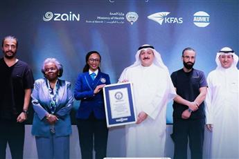 الكويت تدخل «غينيس» بأطول جراحة روبوتية عابرة للقارات