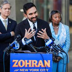 زهران ممداني يسطر التاريخ كأول مسلم وأصغر عمدة لنيويورك منذ قرن