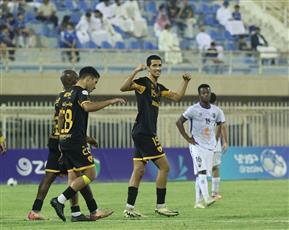 القادسية يحسم مواجهة الجهراء بثنائية ويصعد للوصافة