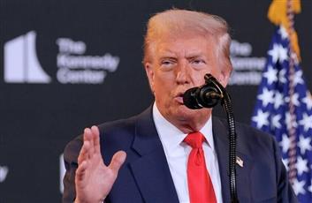 ترامب يصدر عفواً عن عشرات المتهمين بالتدخل في انتخابات 2020