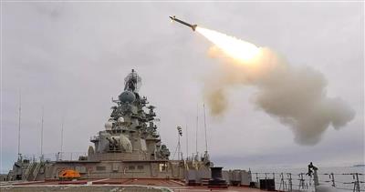 روسيا تستهدف منشآت عسكرية أوكرانية بصواريخ «كينجال» وطائرات مسيرة دقيقة