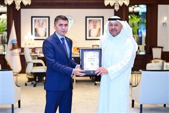 محافظ الفروانية يستقبل سفير جمهورية أوزبكستان لدى البلاد