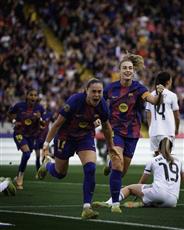 سيدات برشلونة يسحقن ريال مدريد في كلاسيكو الدوري الإسباني