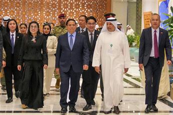رئيس وزراء فيتنام يطّلع على برامج الصندوقين العربي والكويتي في دعم المشاريع التنموية