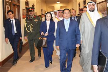 رئيس وزراء فيتنام يزور معهد سعود الناصر الصباح الدبلوماسي