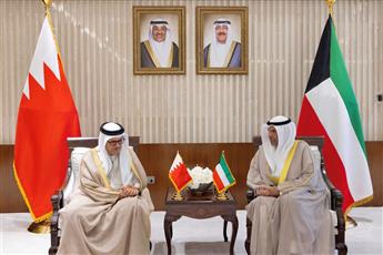 اليحيا يبحث مع نظيره البحريني سبل تعزيز علاقات البلدين وتطويرها