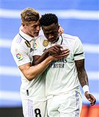 توني كروس: كنت أطالب فينيسيوس بالهدوء داخل الملعب .. فتصرفاته كانت تضرنا