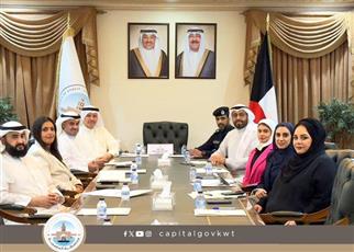 اجتماع لجنة خدمات العاصمة يبحث إنشاء مواقف للسيارات المسحوبة والطراريد