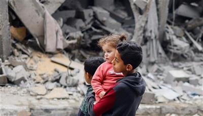 يونيسيف: الفقر يطارد 400 مليون طفل في العالم