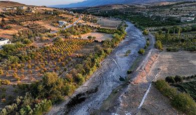 ولا نقطة مياه.. نهر العاصي يفطر قلوب السوريين