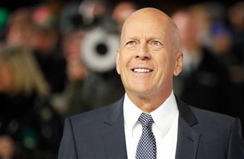 عائلة بروس ويليس تتخذ قرارًا مؤلمًا مع تدهور حالته الصحية