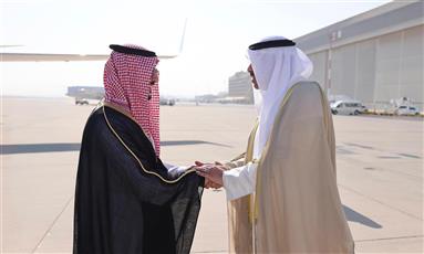 وزير الدفاع يستقبل نظيره السعودي للمشاركة في اجتماع مجلس الدفاع الخليجي المشترك