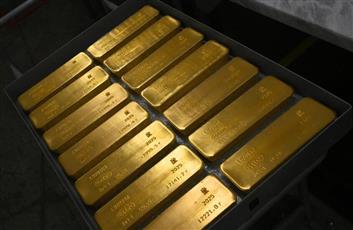 أسعار الذهب ترتفع إلى 4218 دولارا للأونصة