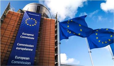 المفوضية الأوروبية تعتزم استخدام أصول روسية مجمدة لصالح أوكرانيا