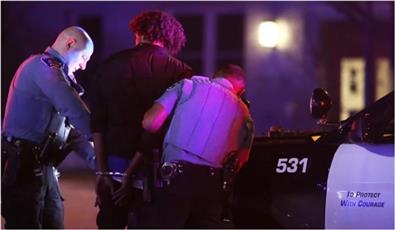 بعد إهانات ترامب.. السلطات الأمريكية تعتقل مهاجرين صوماليين