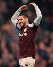 أستون فيلا يسقط أرسنال بثنائية في الدوري الإنجليزي