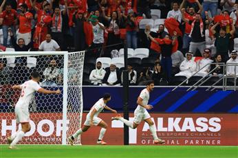 سوريا وفلسطين يكتيفان بالتعادل ويتأهلان سويًا لربع نهائي كأس العرب