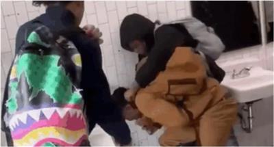 أمريكا: مقتل طالب وإصابة آخر في حادث طعن