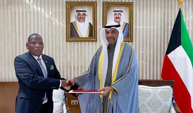 رسالة خطية لسمو الأمير من رئيس ملاوي