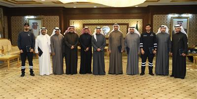 محافظ الفروانية يكرّم قيادات الإطفاء والأشغال تقديراً لجهودهم الميدانية