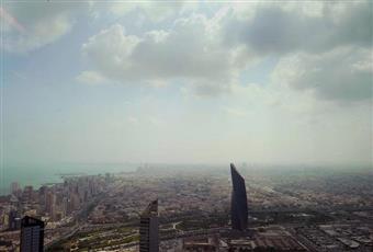 طقس مائل للبرودة وغائم وانخفاض الرؤية بسبب الضباب مع فرصة لأمطار تكون رعدية.. والعظمى 19