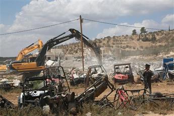 الاحتلال الإسرائيلي يصعد اعتداءاته بالقدس المحتلة وعدد من مناطق الضفة الغربية