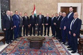 الرئيس اللبناني يؤكد تعزيز الاستثمارات والعلاقات الاقتصادية مع دول الخليج