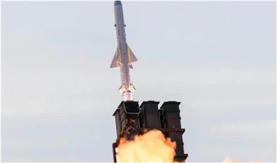 ميزانية قياسية.. اليابان تعزز الجيش بصواريخ ومسيّرات لردع الصين