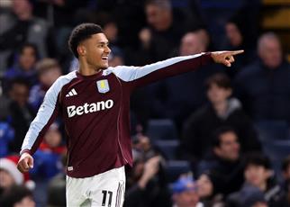 ‏أستون فيلا يفوز على مضيفه تشيلسي ويعزز مركزه الثالث بالدوري الإنجليزي الممتاز