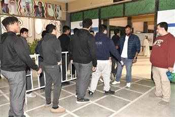 طلبة الصفين الـ10 والـ11 ينهون اختبارات الفصل الدراسي الأول