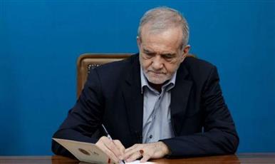 الرئيس الإيراني يدعو للاستماع إلى المطالب المشروعة للمتظاهرين