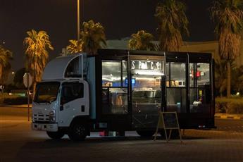 التجارة: إتاحة حجز وتشغيل العربات المتنقلة في المواقع الجديدة المعتمدة