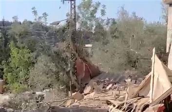 جيش الاحتلال يتسلل إلى كفركلا جنوبي لبنان ويُفجر منزلاً