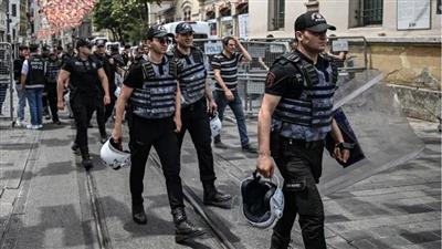 تركيا توسع حملة التوقيفات وتعتقل 3 رؤساء بلديات