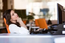 لا تخجل من أحلام اليقظة.. فوائدها أكبر مما تعتقد