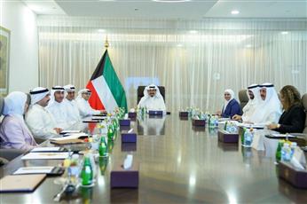 رئيس الوزراء: تبني البرامج الداعمة لمسارات التنمية