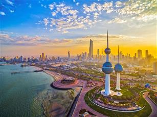 طقس شديد الحرارة والرياح مثيرة للغبار نهاراً حار إلى مائل للحرارة ليلاً.. والعظمى 50