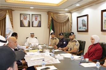 محافظ العاصمة: تطوير البنية التحتية وتعزيز السلامة المرورية يأتيان على رأس أولويات العمل