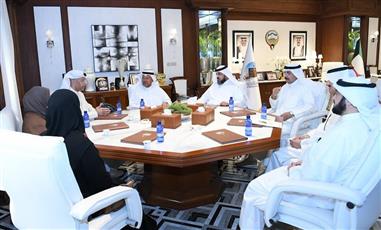 الشيخ عذبي الناصر يستقبل مدير ومسؤولي منطقة الفروانية التعليمية لبحث الاستعدادات لانطلاق العام الدراسي الجديد